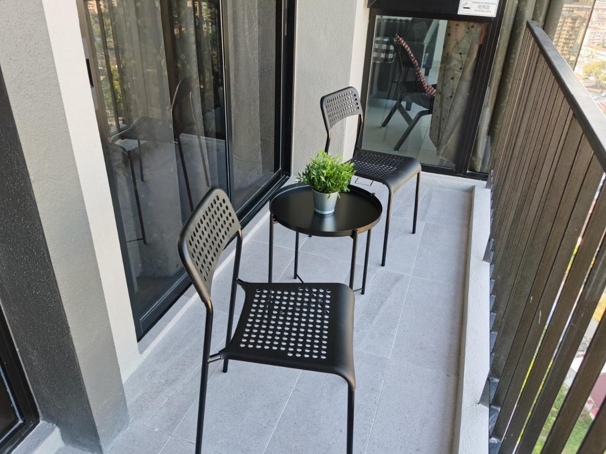 Beacon Exec Suites# Msg Chair#disney Hotstar